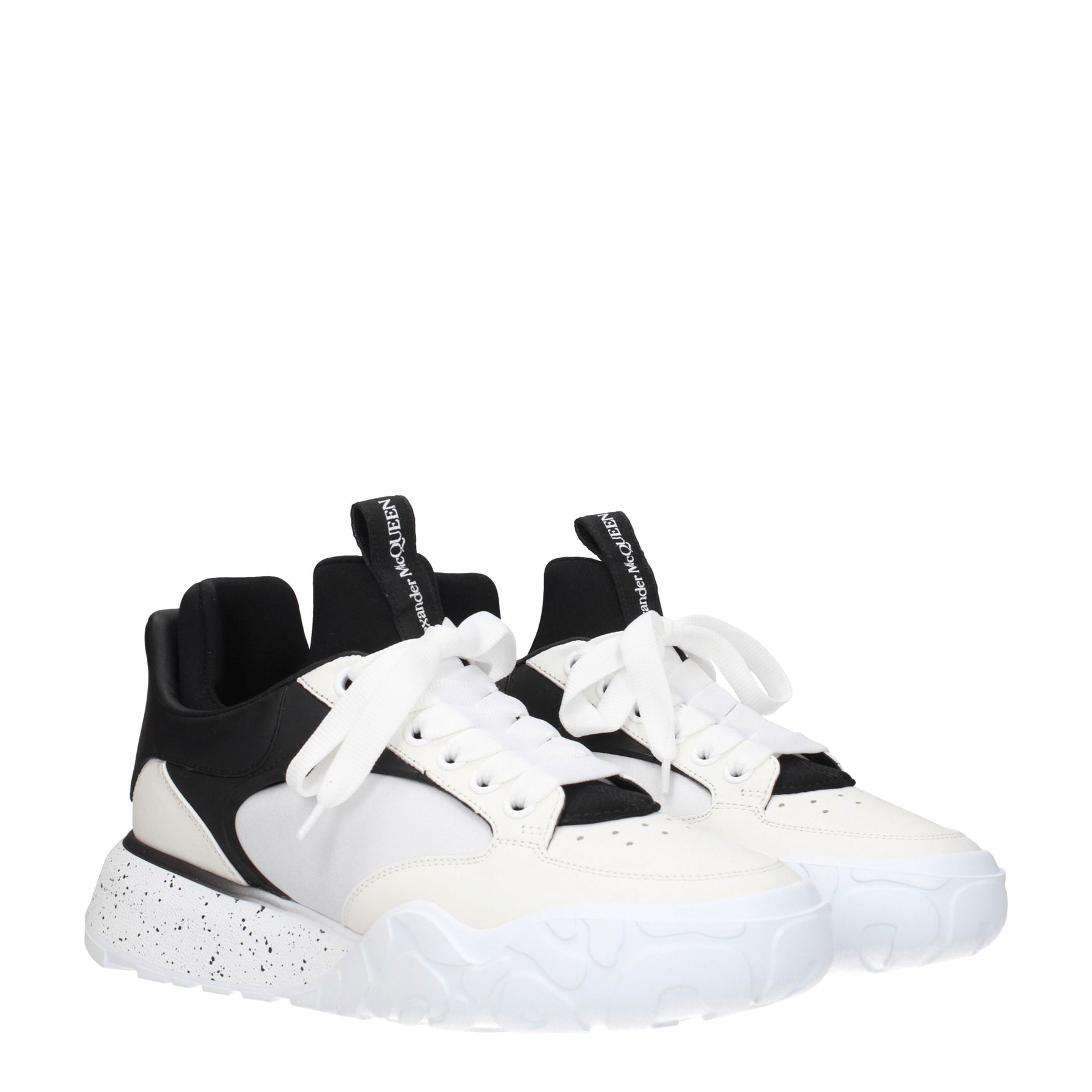 Alexander McQueen Sneakers Uomo Pelle Bianco Nero